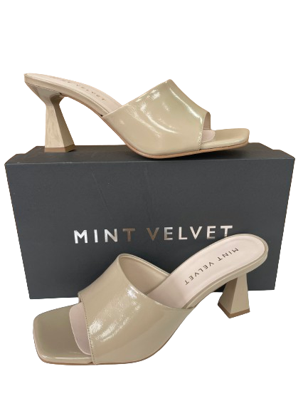 Mint Velvet Nude Neutral Patent Leather Mules BNIB UK 7 EU 40 👠