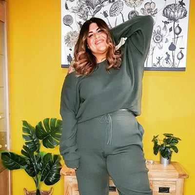 Gemma @theweirdone_xx