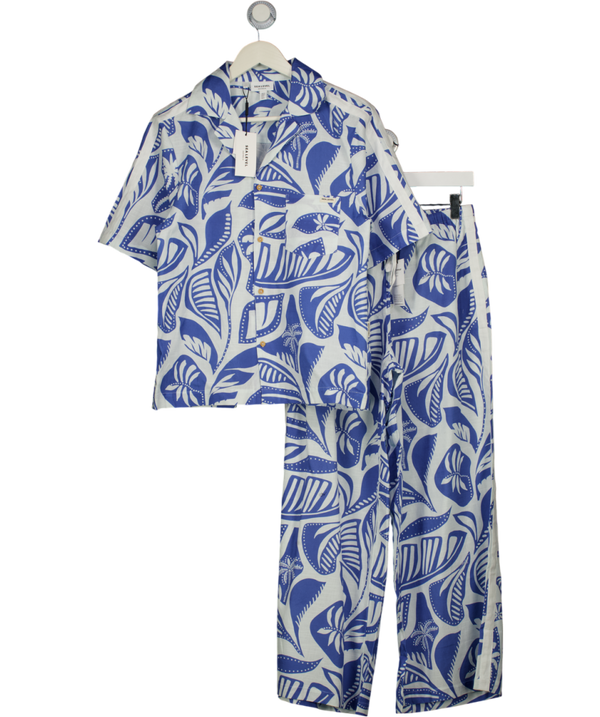 SEA LEVEL AUSTRALIA 2-piece White / Blue Flroal 100% Cotton Shirt And Trouser Set UK S
