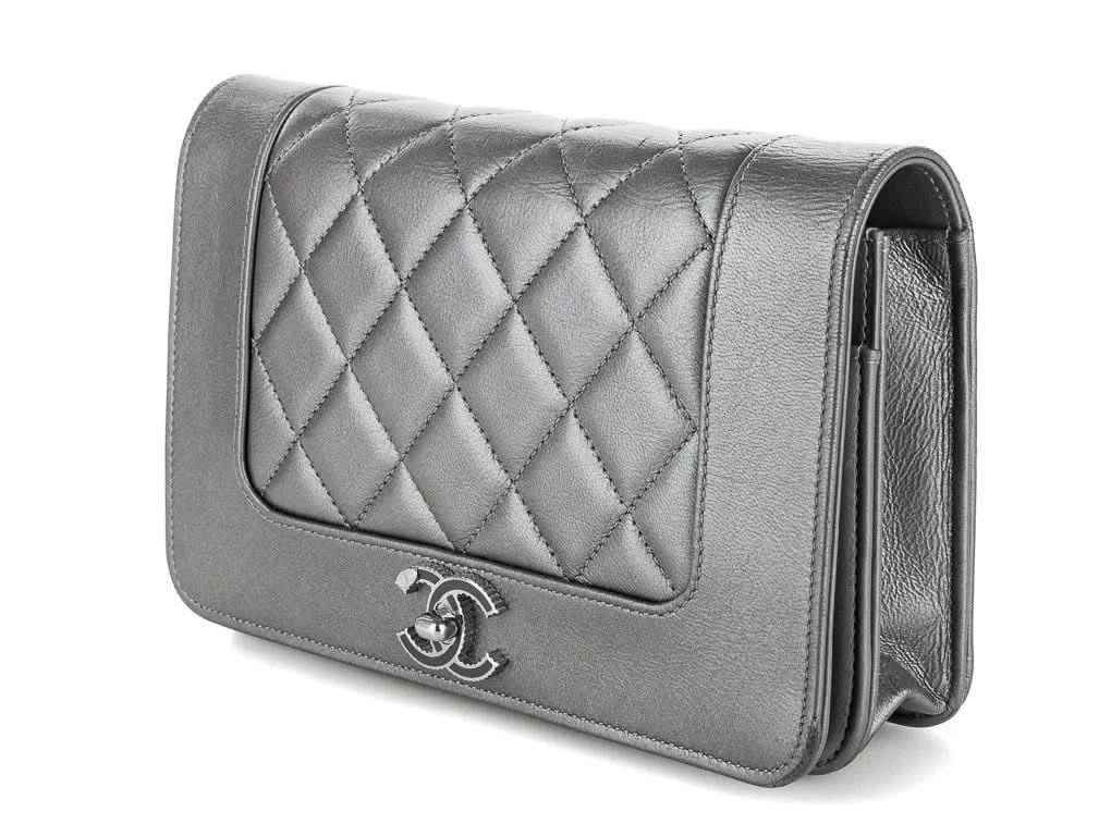 CHANEL METALLIC Grey quilted Lambskin / Silver hardware wallet on a chain from the Paris in Rome Collection,