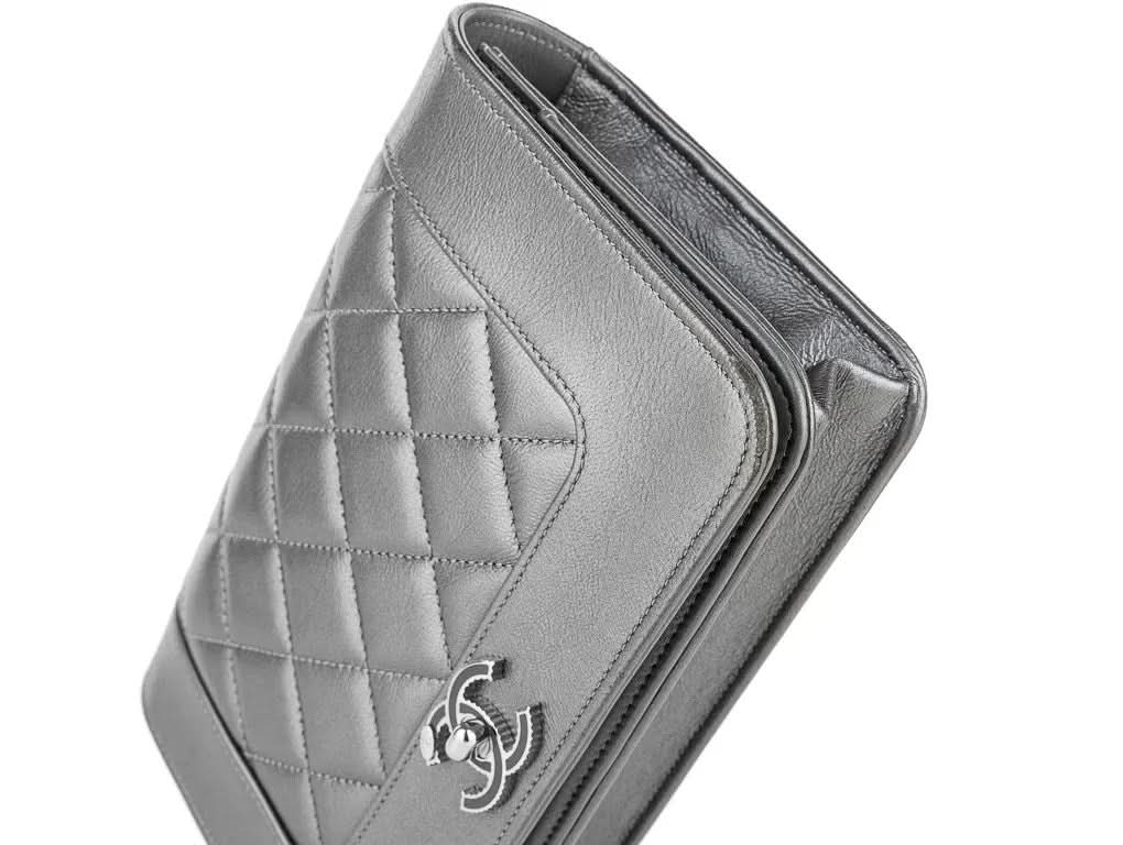 CHANEL METALLIC Grey quilted Lambskin / Silver hardware wallet on a chain from the Paris in Rome Collection,