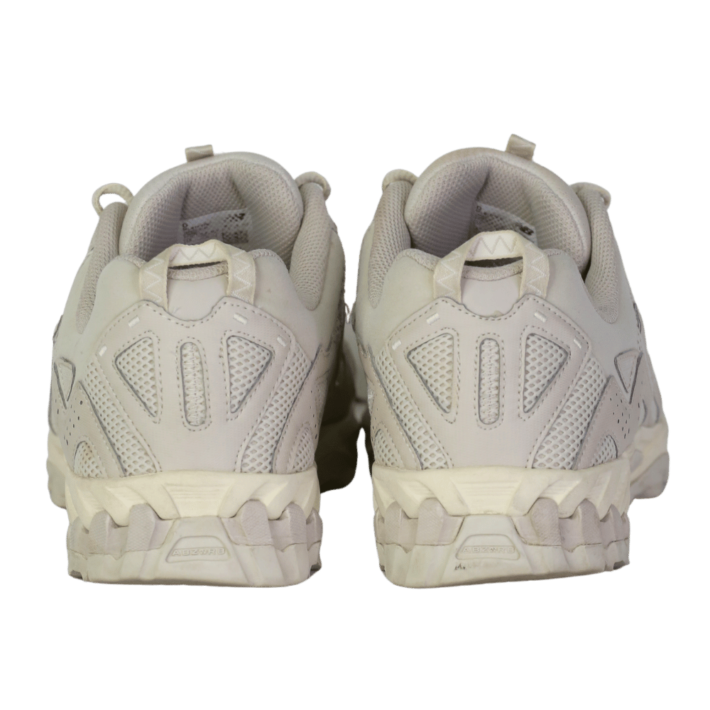 New Balance Beige 610t Sneakers UK 9.5 EU 43.5 👞