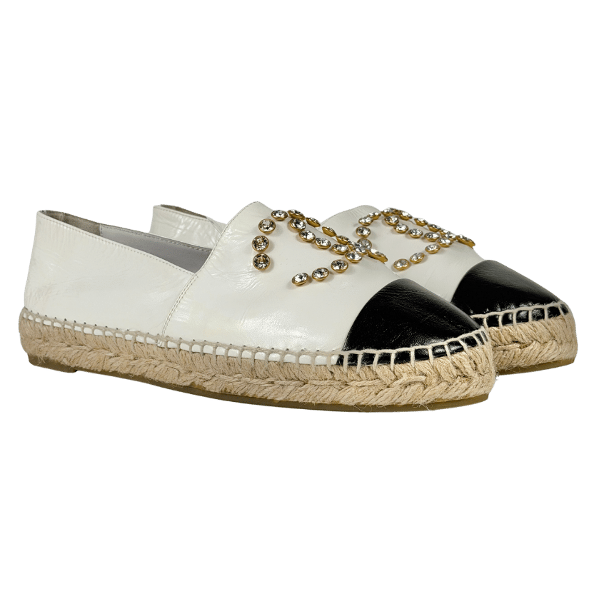CHANEL White / Black Leather Crystal CC Cap Toe Flat Espadrilles UK 5 EU 38 👠