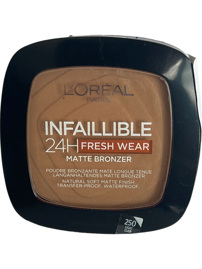 L’Oreal Paris Multi Infaillible Fresh Wear 24h Bronzer Matte Effect Shade 250 Light 9 g