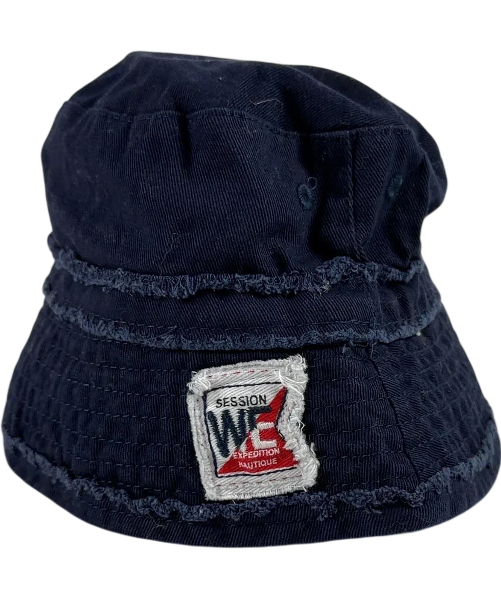 Week-end à la mer Blue bucket hat — front