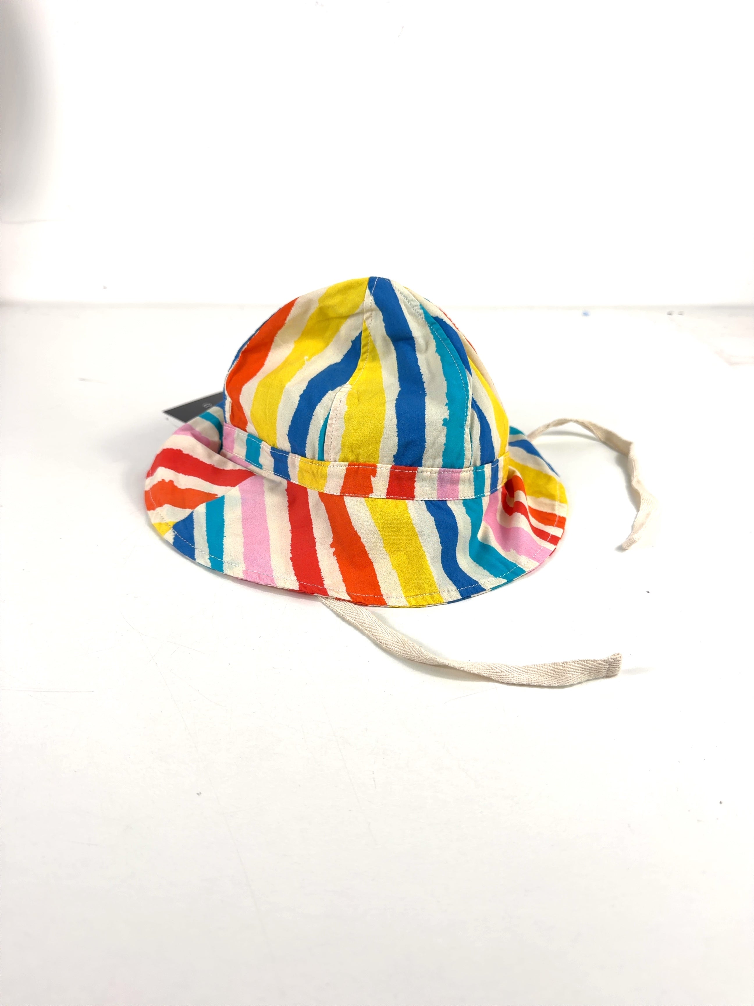 Noe & Zoe Berlin Multicoloured cotton baby bucket hat, size 6-9 Months — back
