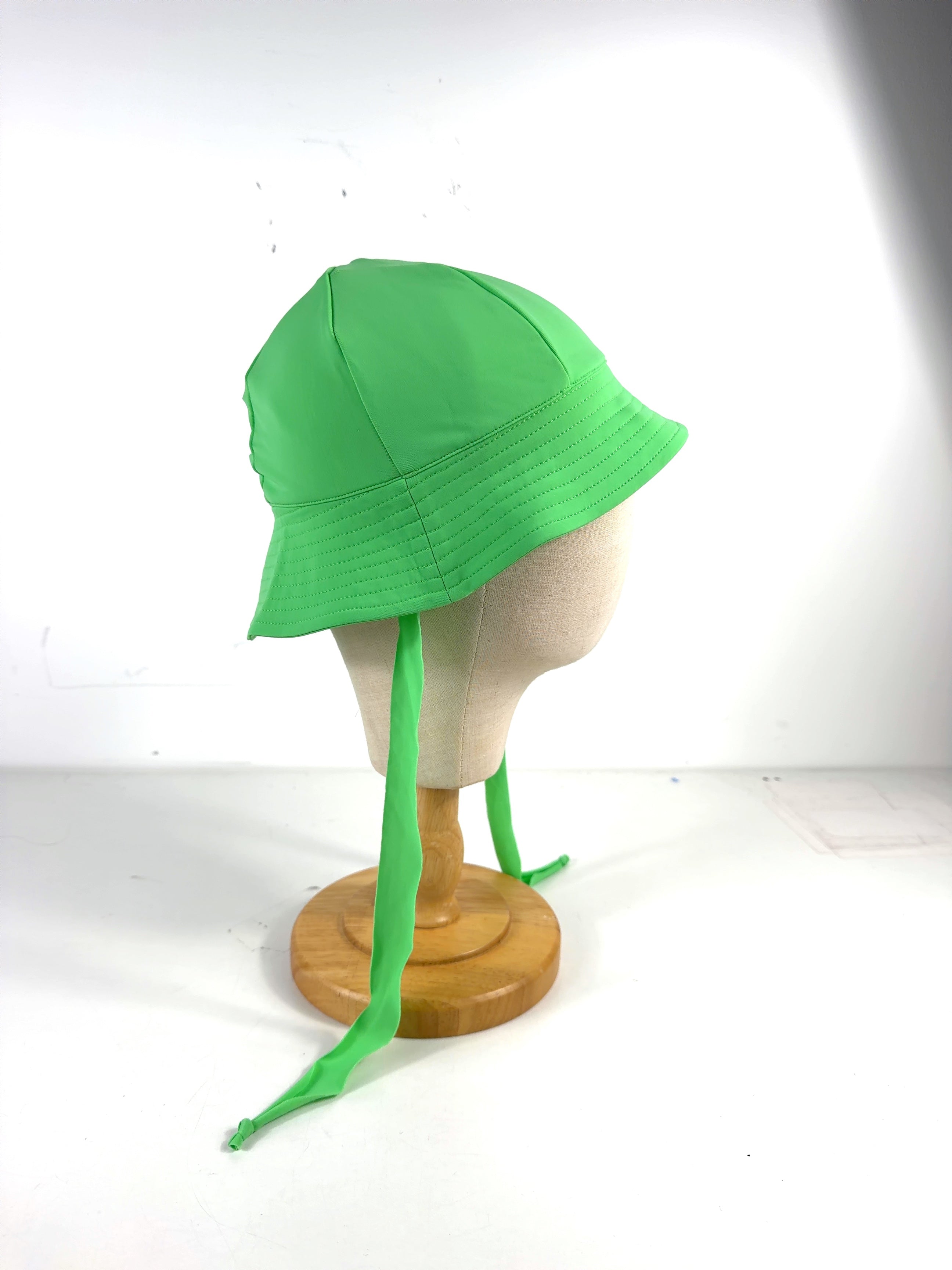 Petit Crabe Green Frey Sun Hat, size 2 Years — back