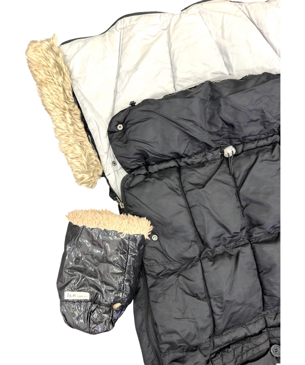 7 A.M. ENFANT Black Blanket 212 Evolution Footmuff — fabric detail