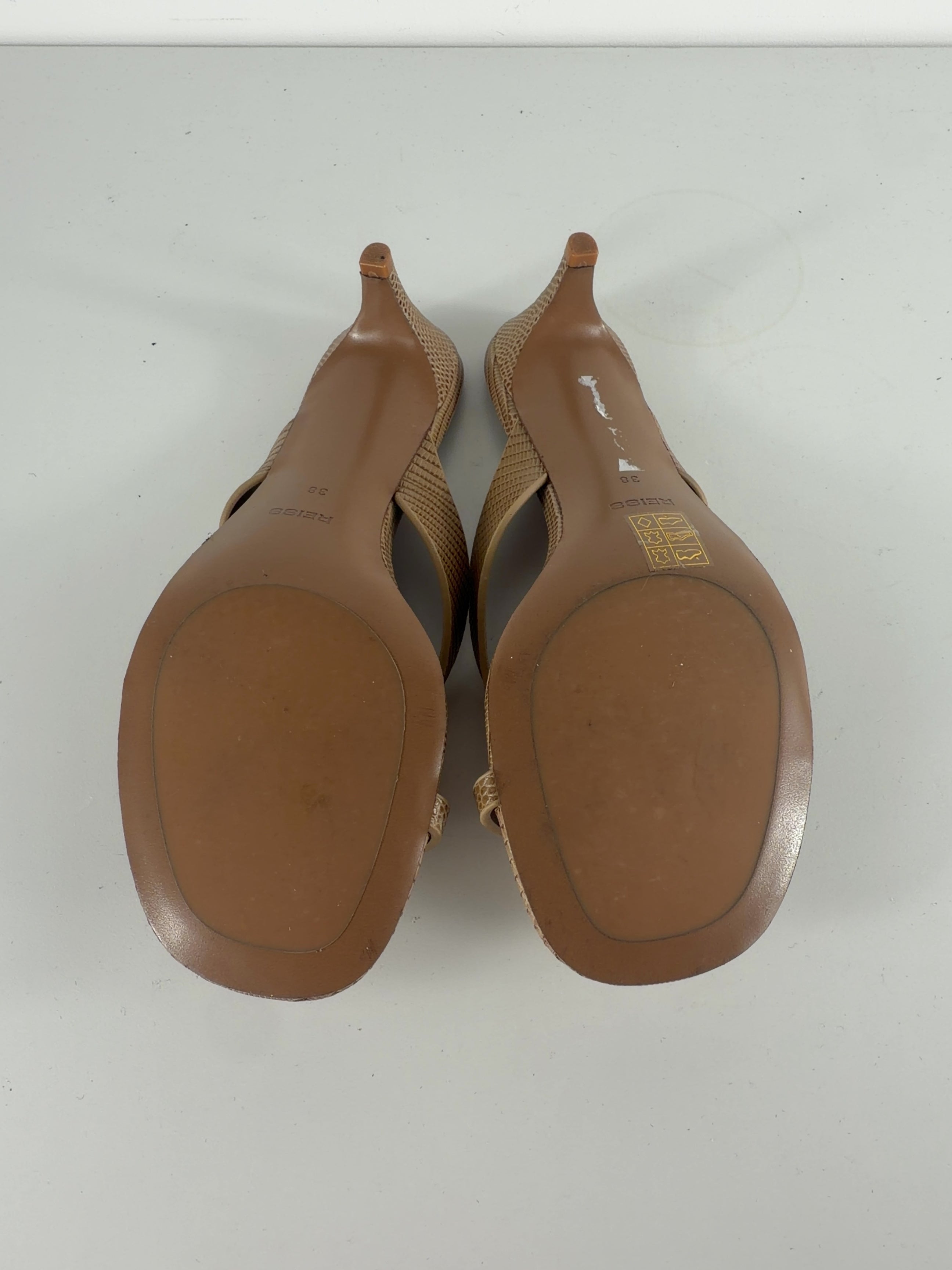 REISS Brown Mia Leather Lizard-Effect Kitten-Heel Sandals Neutral, size UK 5 EU 38 👠 — fabric detail