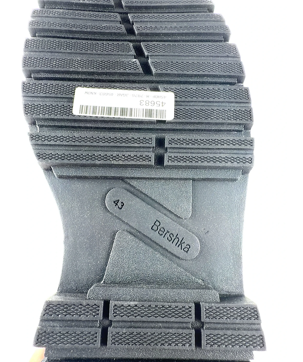 Bershka Chunky Derby With Toe Cap Black UK 9 — Size