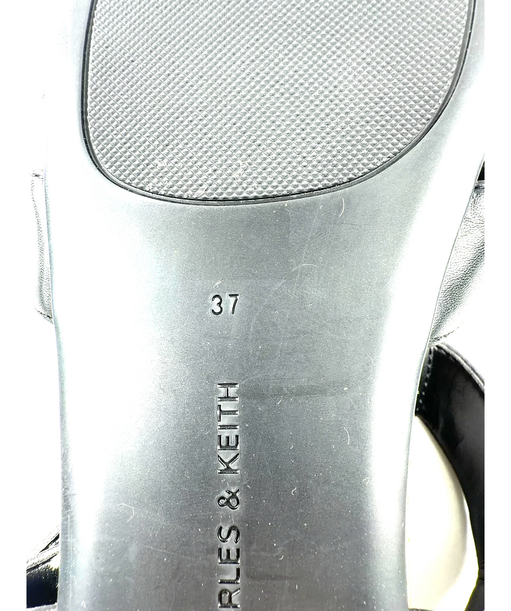 Charles & Keith Black Colour, size UK 4 EU 37 👠 — fabric detail
