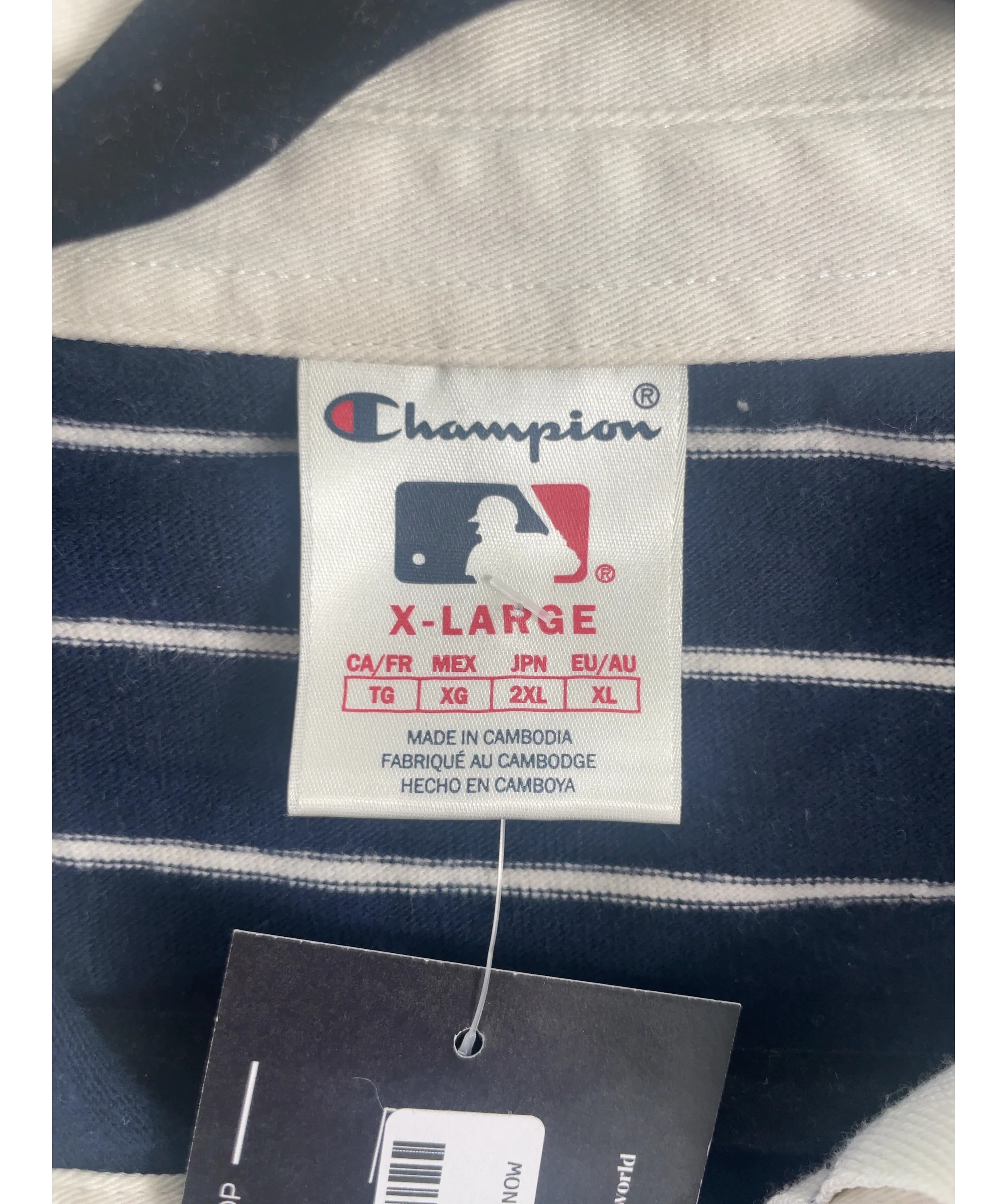 Champion Blue x MLB New York Yankees Striped Rugby Shirt Navy blue, size UK XL — detail