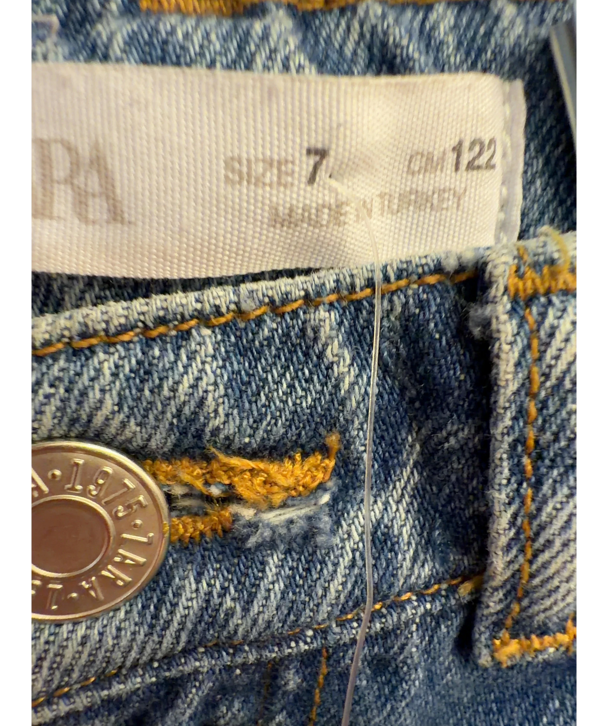 ZARA Blue Colour, size 7 Years — label
