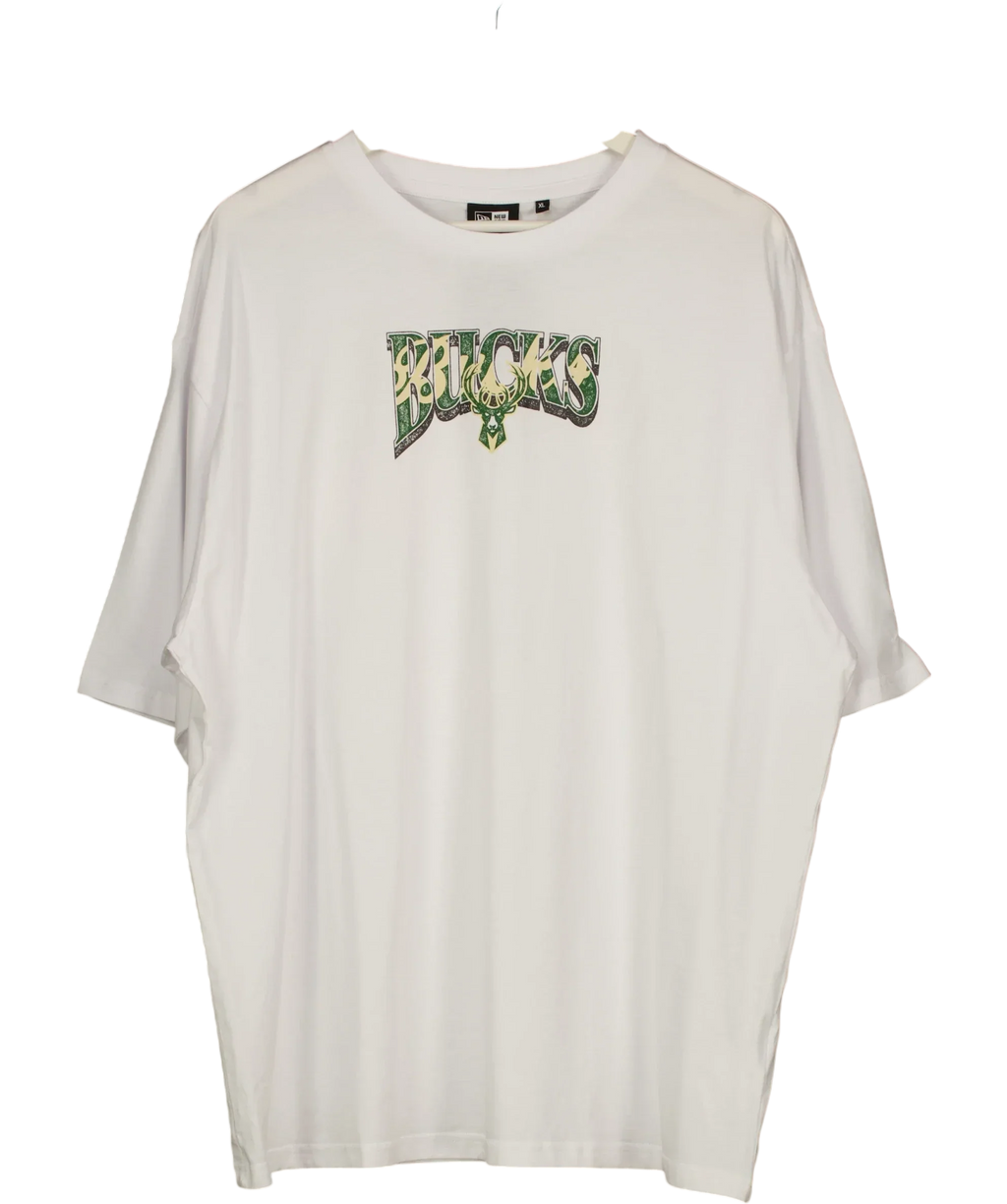 New Era White NBA Milwaukee Bucks Championship Oversized T-Shirt White, size UK XL — front