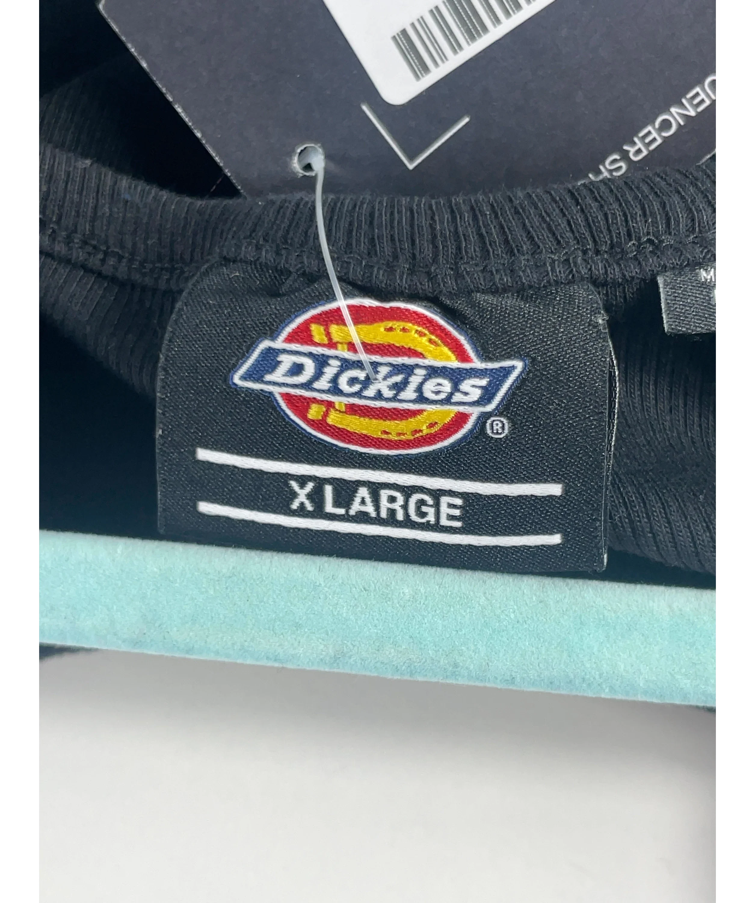 Dickies Black Black Cropped Cardigan, size UK XL — detail