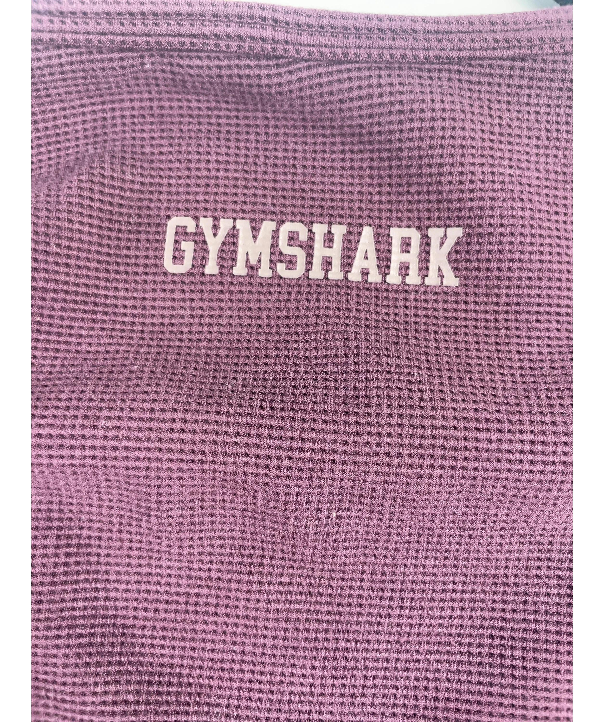 GYMSHARK Purple Burgundy V-Neck Long Sleeve Top, size UK XL — detail