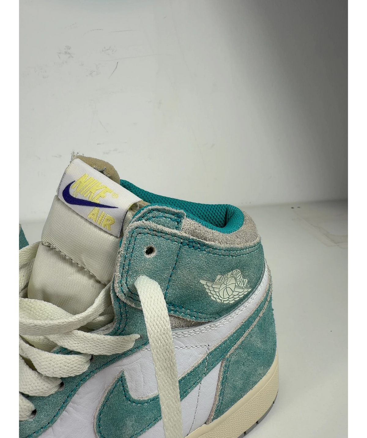 NIKE Air Jordan 1 Retro High Og Turbo Green Trainers UK 6 EU 39 — Brand