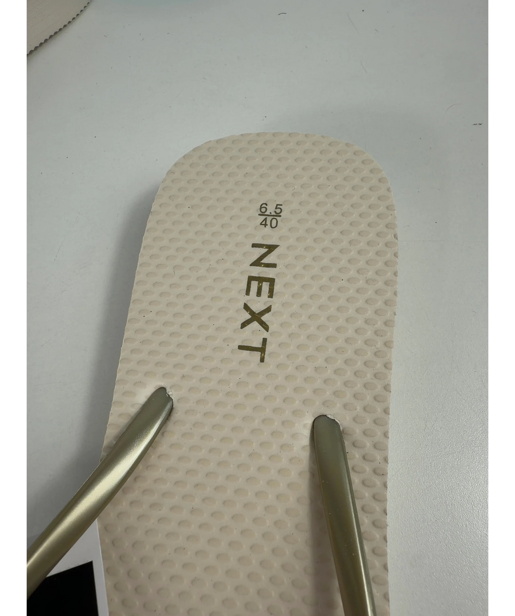 Next Cream QC Next Cream & Gold Metallic Strap Flip Flops, size UK 6.5 EU 39.5 👠 — care label