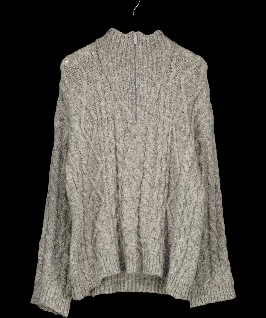 LOVALL Grey SUPERSOFT Cable Knit 1/4 Zip OVERSIZE Jumper Dark Grey, size UK S — detail