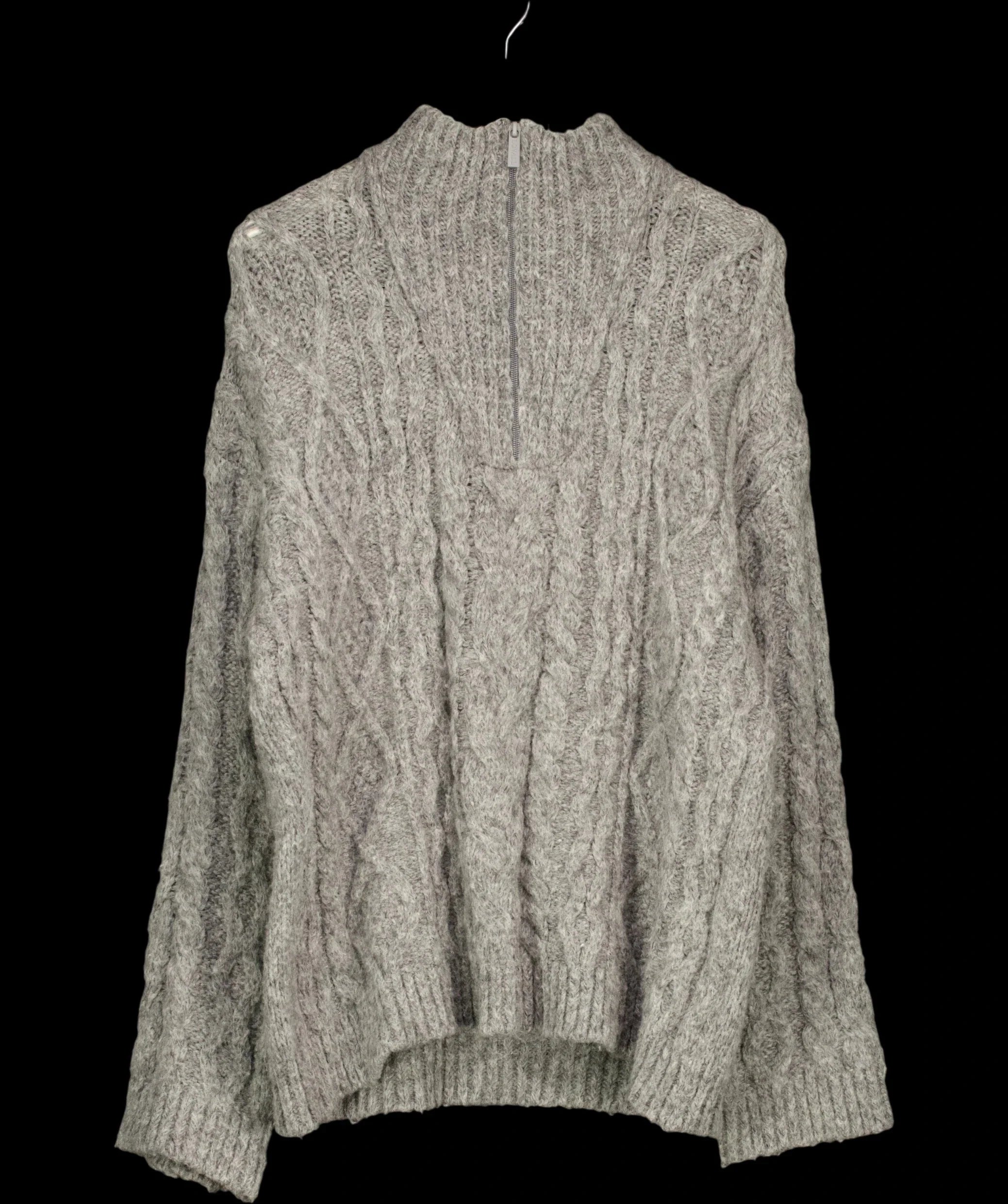 LOVALL Grey SUPERSOFT Cable Knit 1/4 Zip OVERSIZE Jumper Dark Grey, size UK S — detail