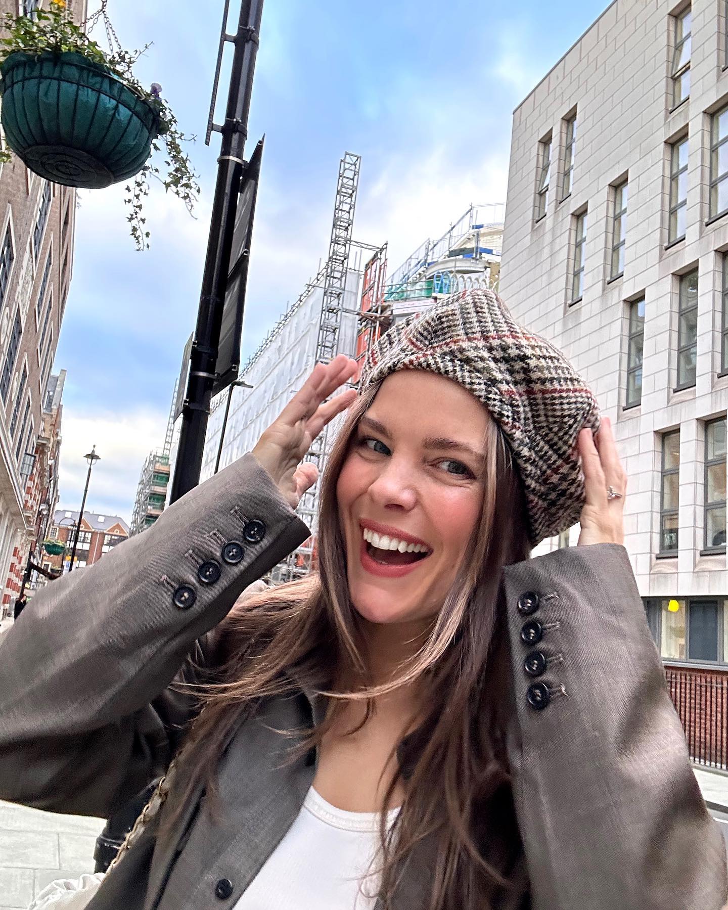 MIU MIU Tweed Baker Boy Cap In Brown Check 58cm UK M