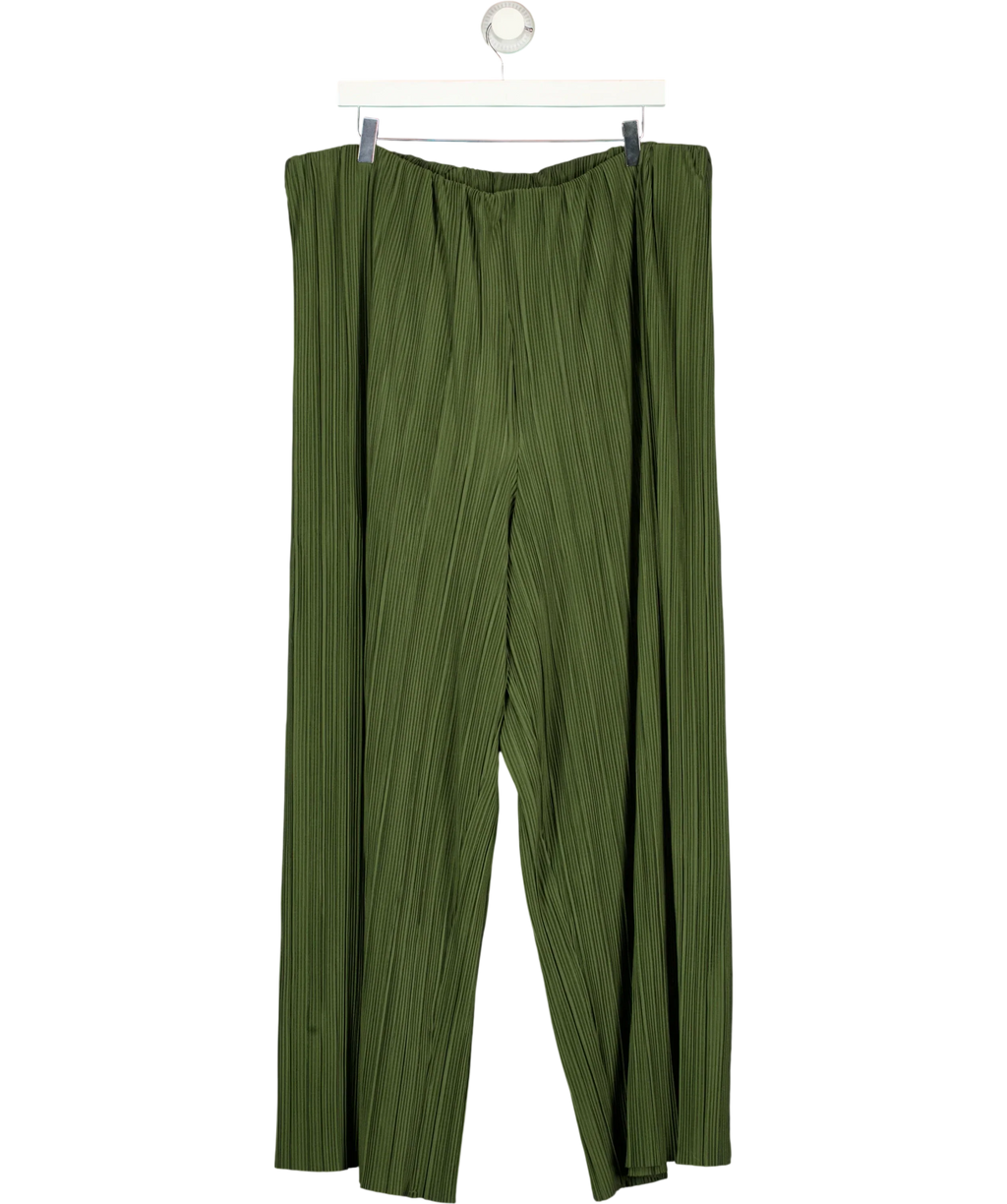New Look Green Curves Khaki Plissé Wide Leg Trousers Si, size UK 22 — front
