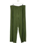 New Look Green Curves Khaki Plissé Wide Leg Trousers Si, size UK 22 — front