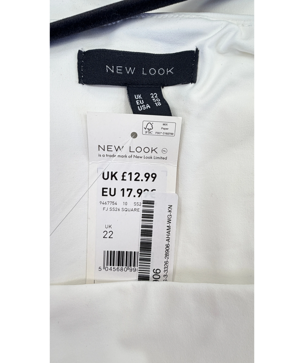 New Look White White Square Neck Sleeveless Bodysuit, size UK 22 — detail