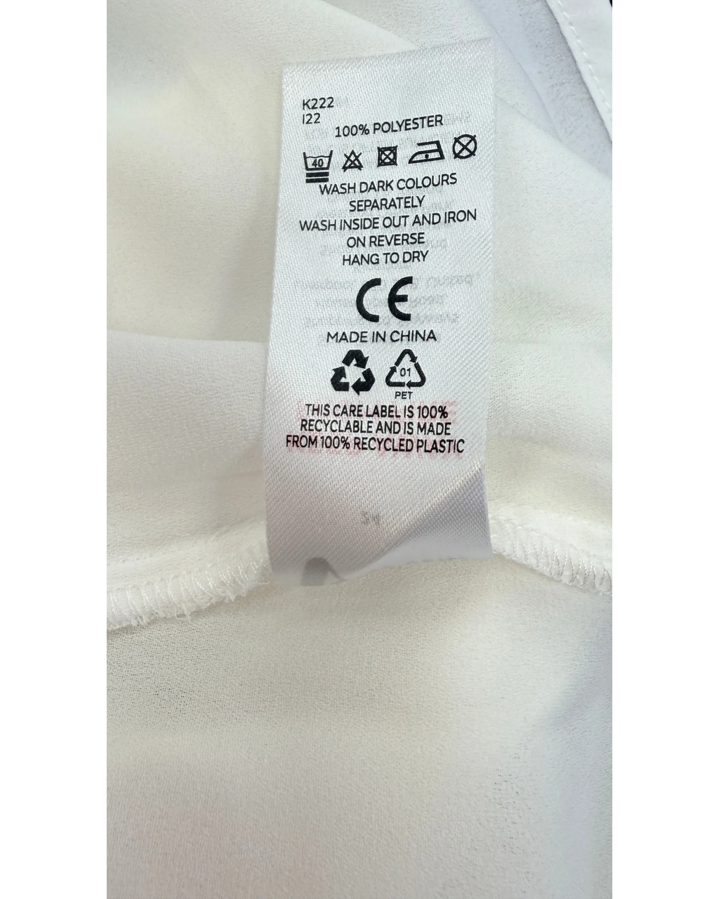 V by Very Cream Curve Double Layer V-Neck Cami Top Ivory, size UK 24 — label