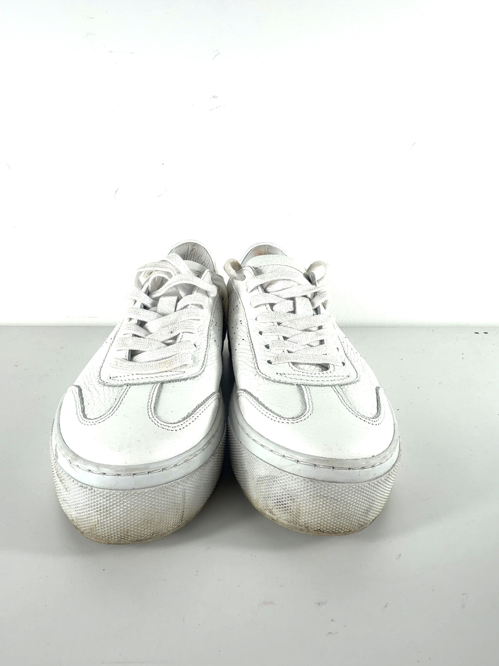 Air & Grace White QC Ivy Perforated Leather Platform Trainers White, size UK 9 EU 42 👠 — detail