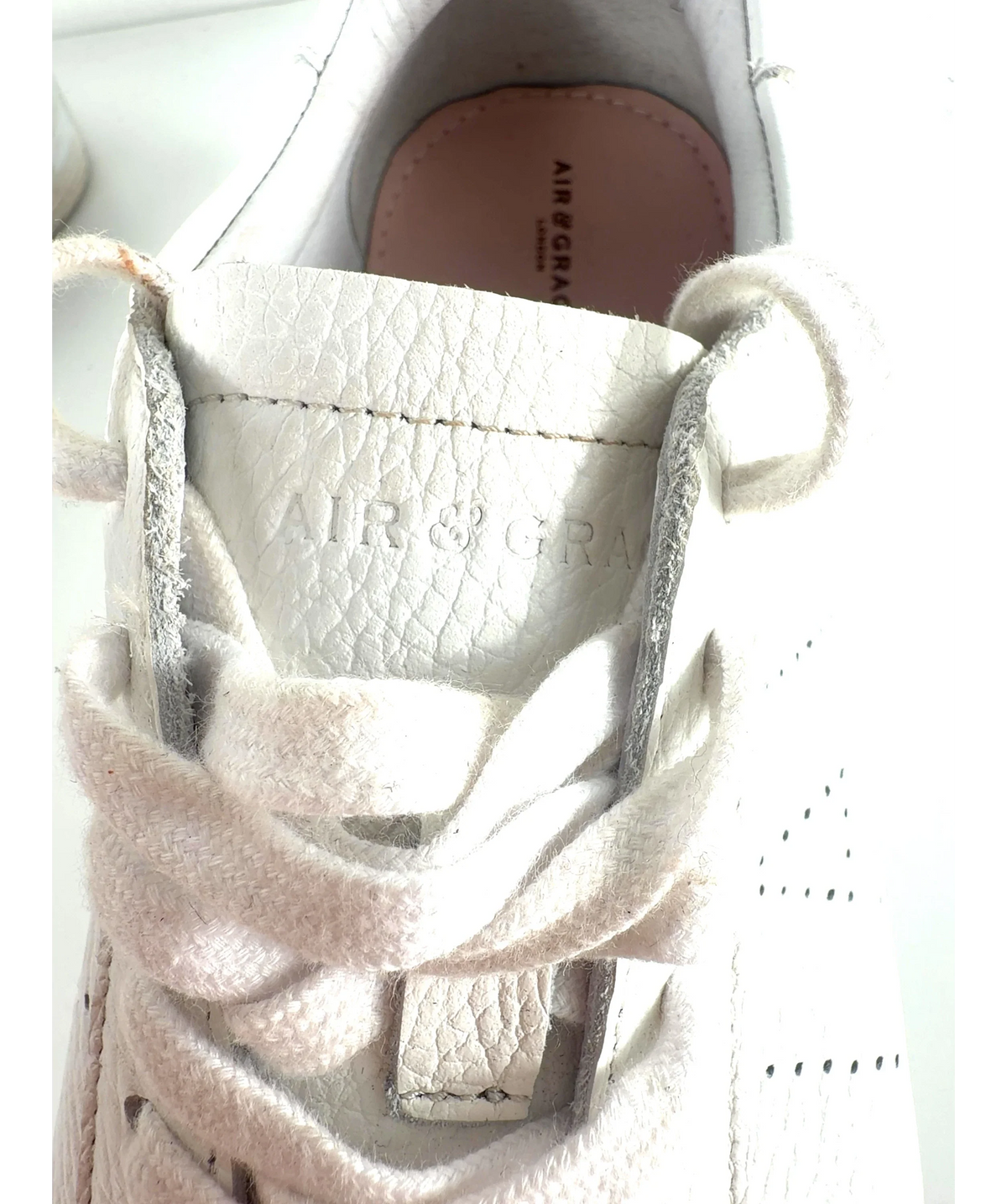 Air & Grace  Ivy Perforated Leather Platform Trainers White UK 9 EU 42 — Brand
