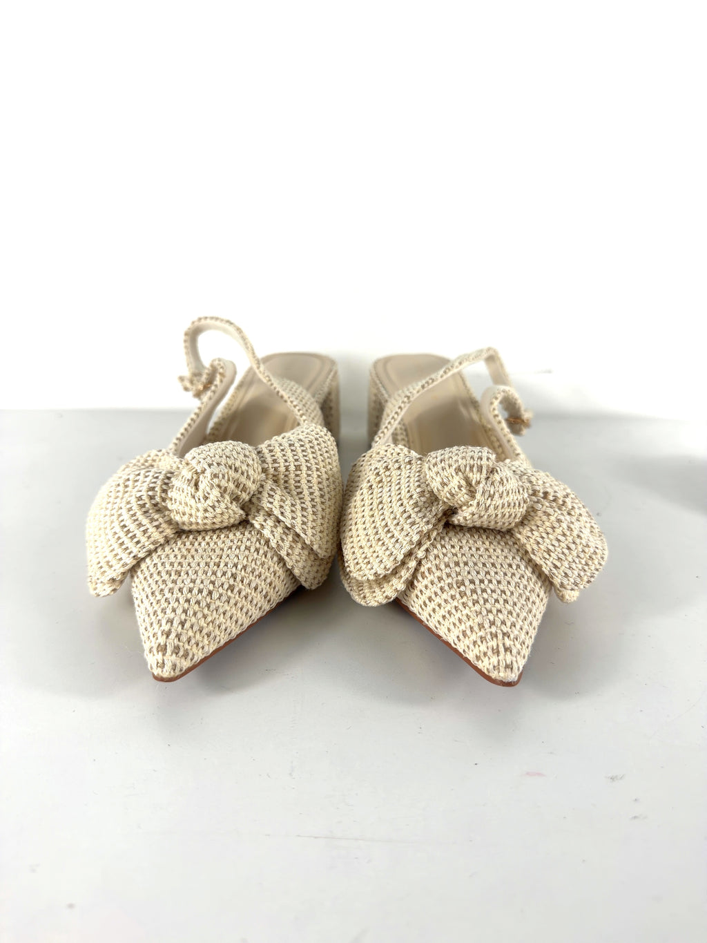 ASOS Cream QC Woven Bow Slingback Pointed Block Heels Cream, size UK 8 EU 41 👠 — detail