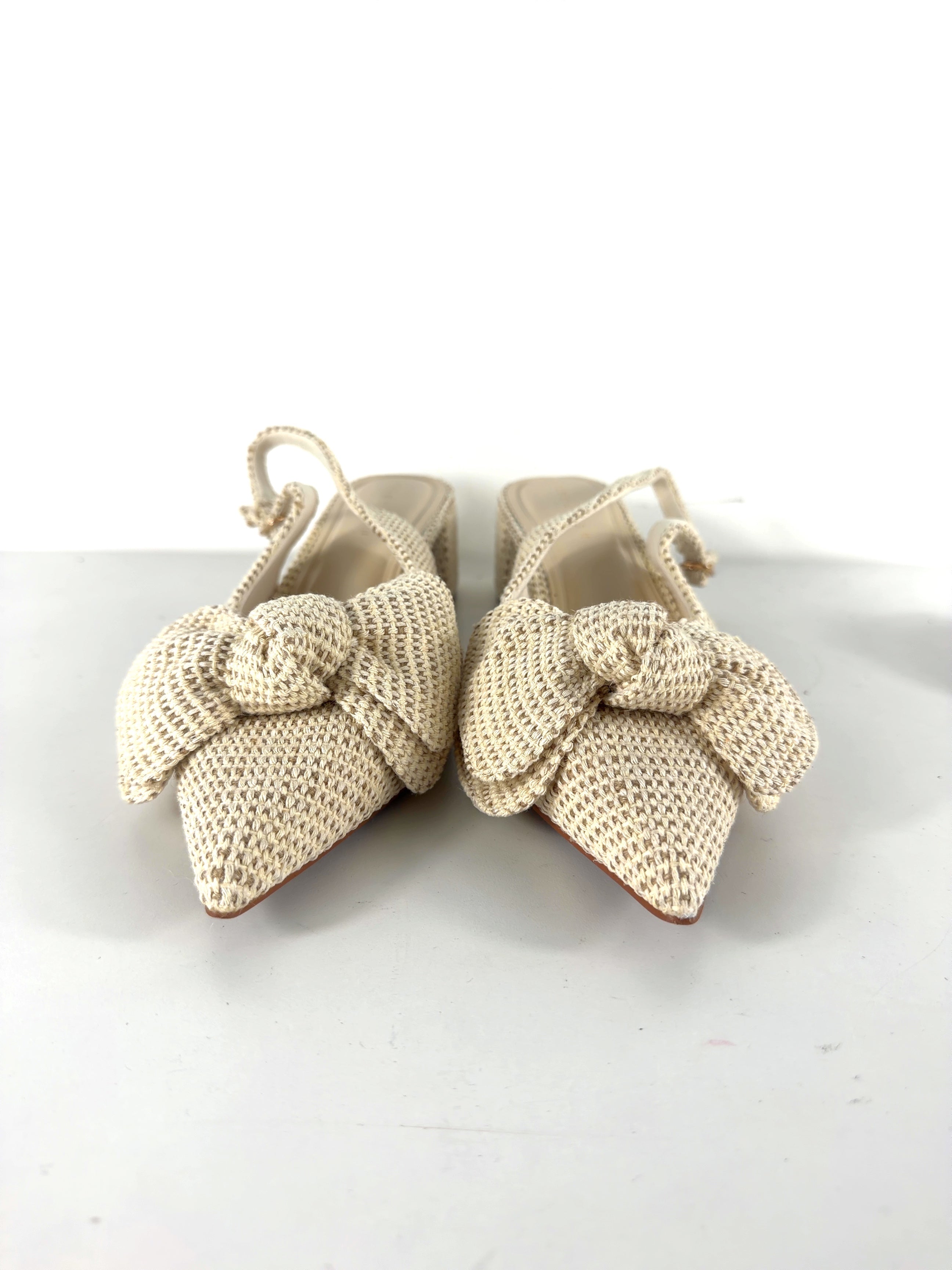 ASOS Cream QC Woven Bow Slingback Pointed Block Heels Cream, size UK 8 EU 41 👠 — detail