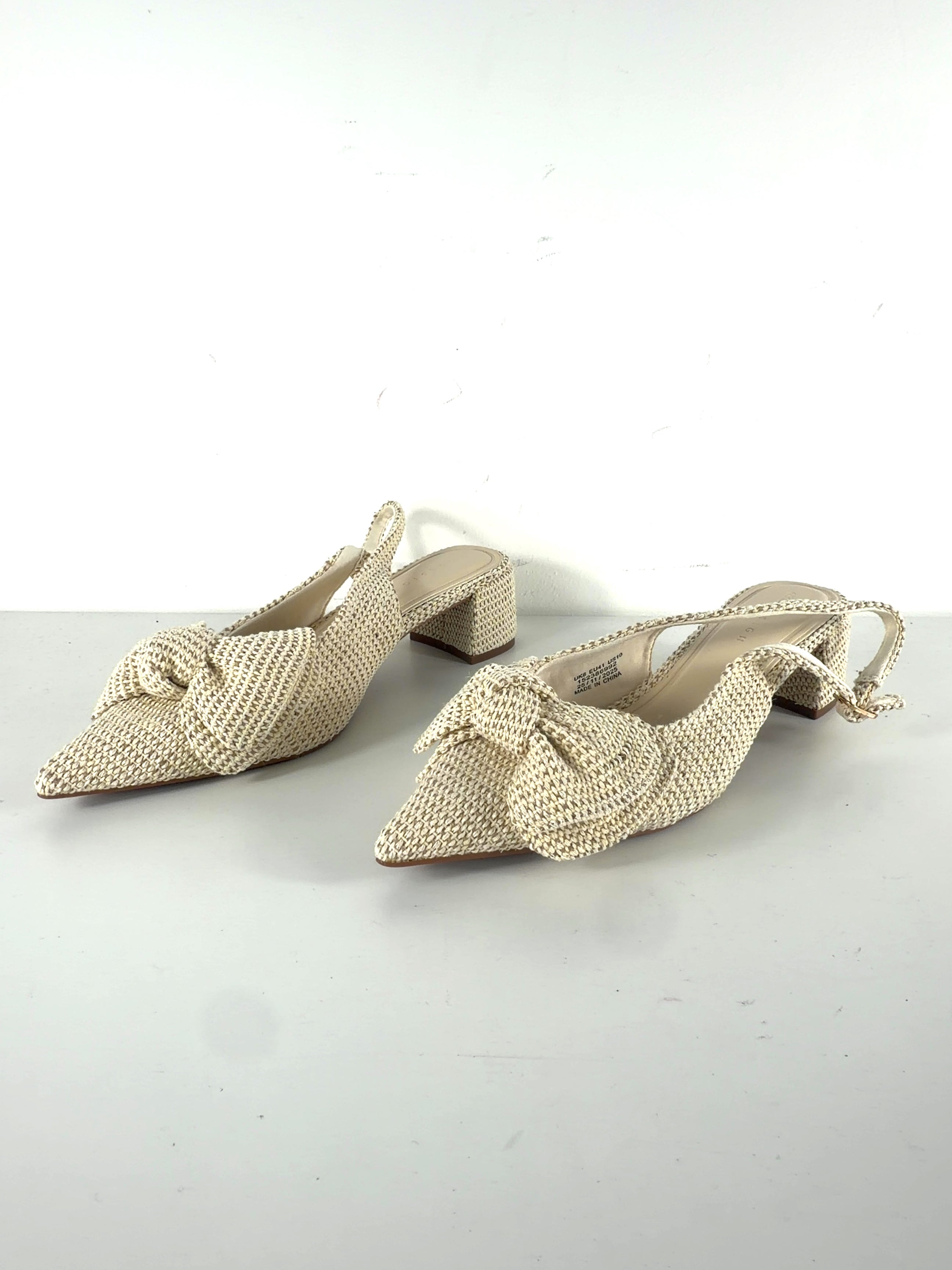 ASOS Cream QC Woven Bow Slingback Pointed Block Heels Cream, size UK 8 EU 41 👠 — label