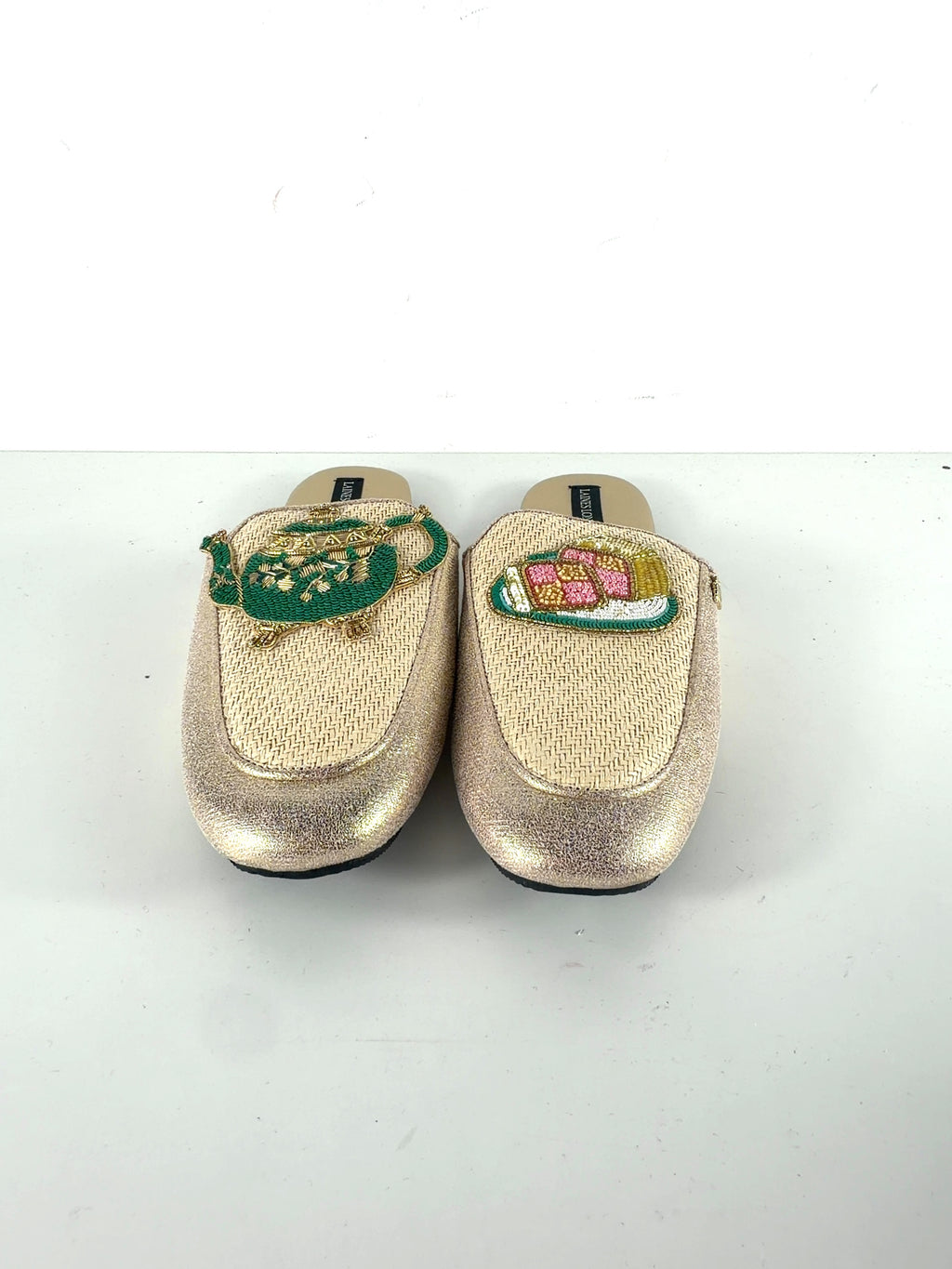 Laines London Metallic QC Classic Teapot & Cake Woven Mule Slippers, size UK 9 EU 42 👠 — detail