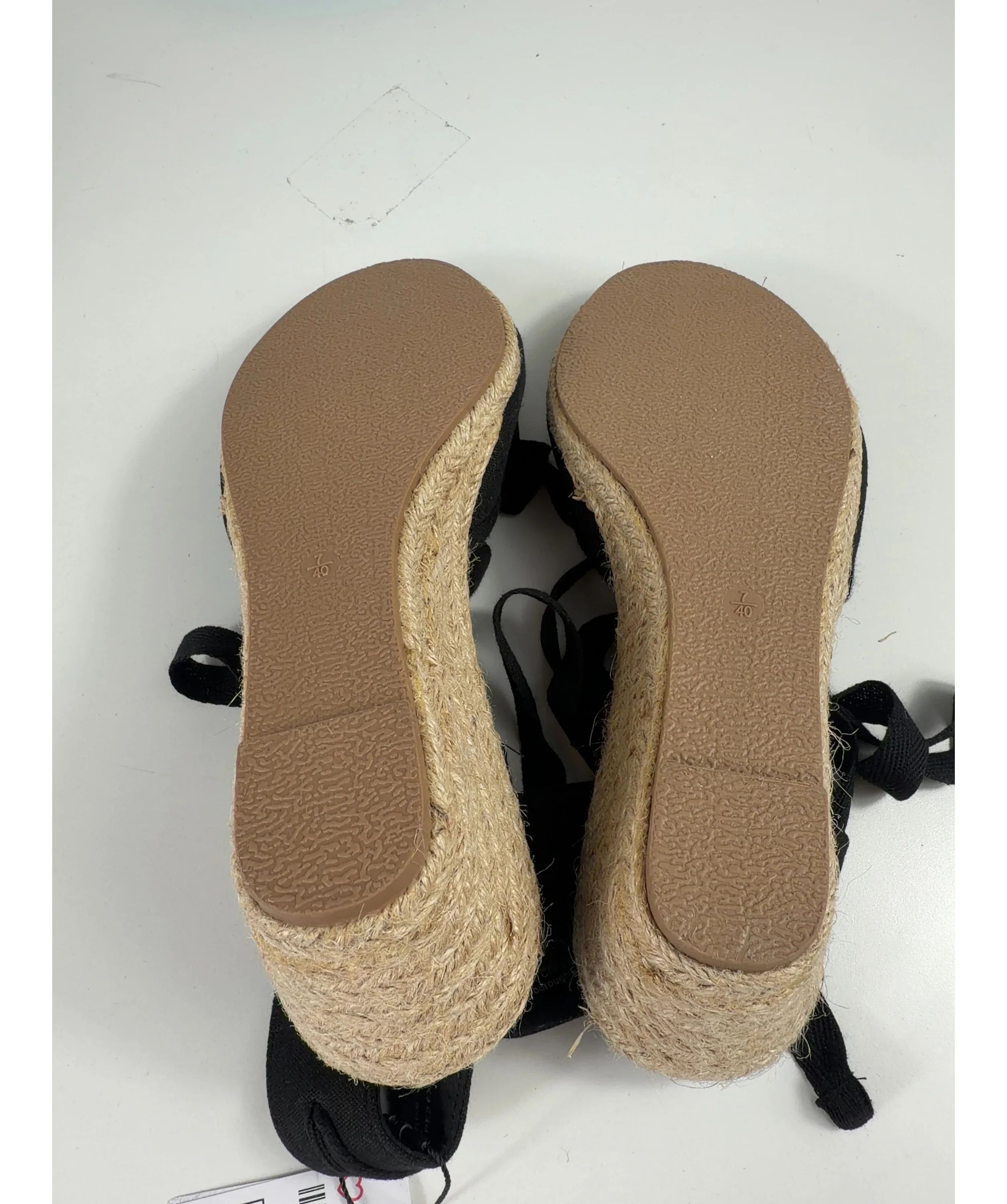Yours Black Ankle Tie Espadrille Wedges, size UK 7 EU 40 👠 — fabric detail