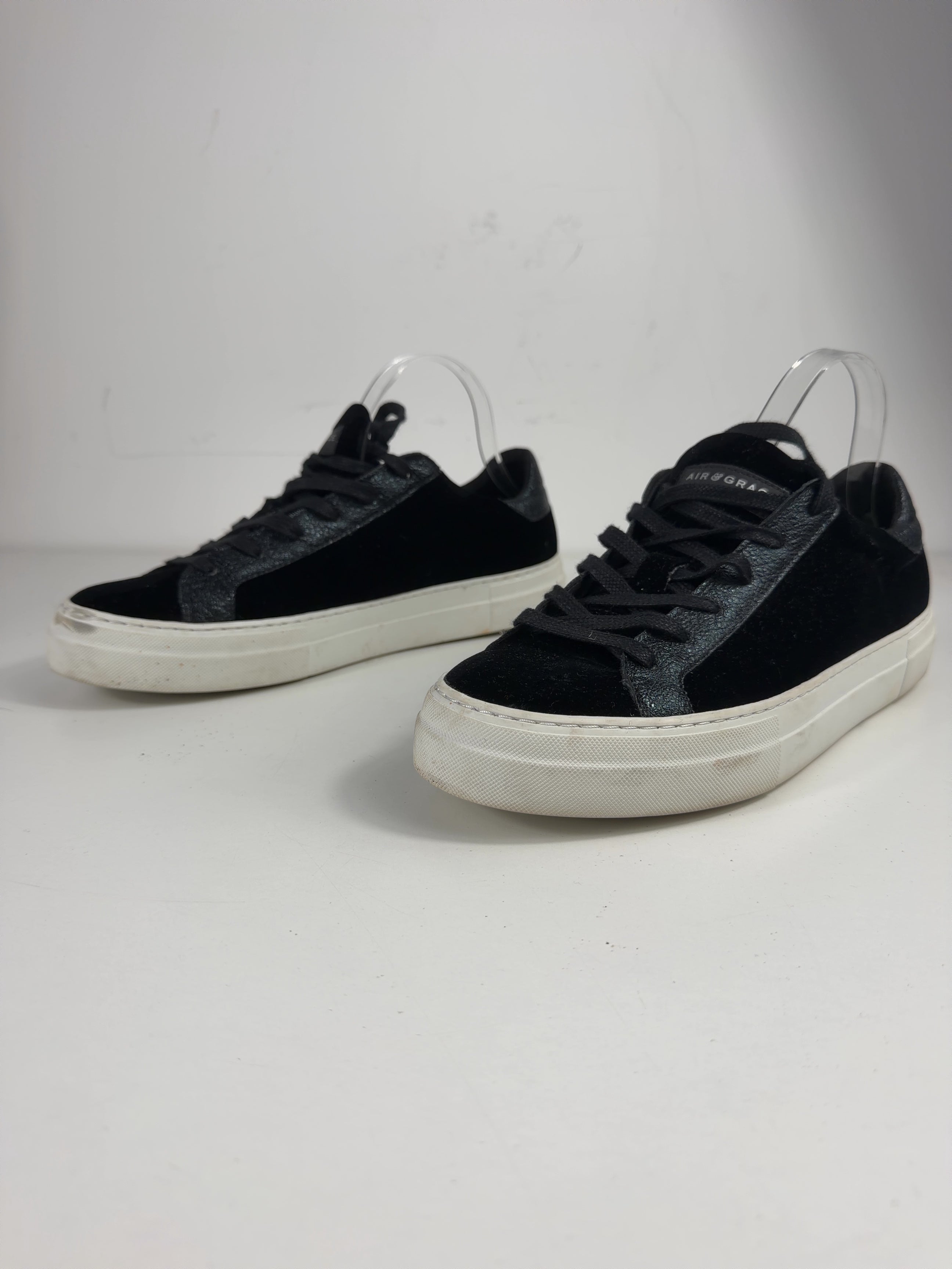 Air & Grace Black Black Velvet & Glitter Trainers, size UK 9 EU 43 👞 — label