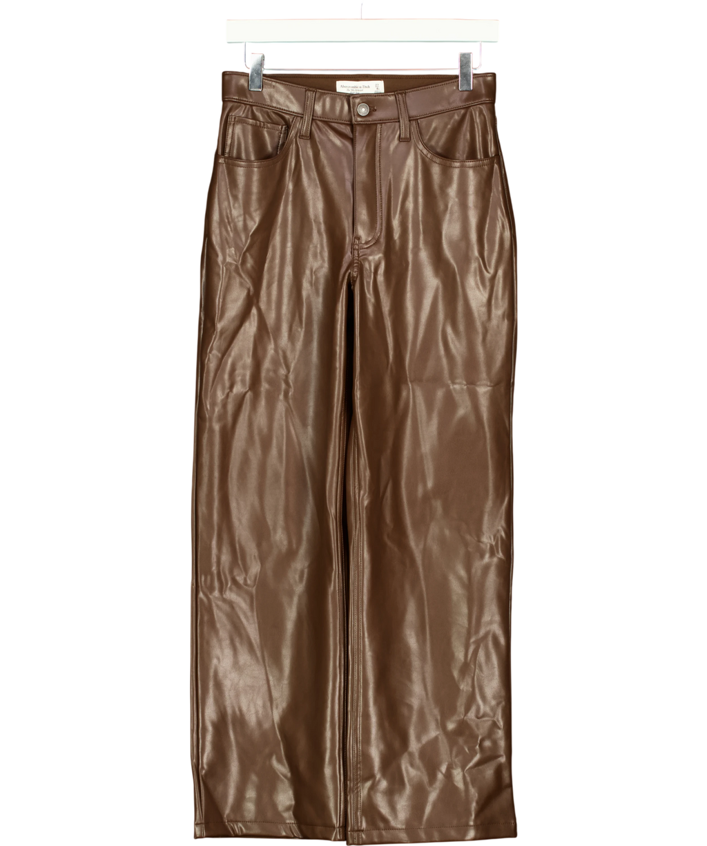 ABERCROMBIE & FITCH Abercrombie & Fitch The 90s Relaxed High Rise Faux Leather Jeans Brown W27 — Front