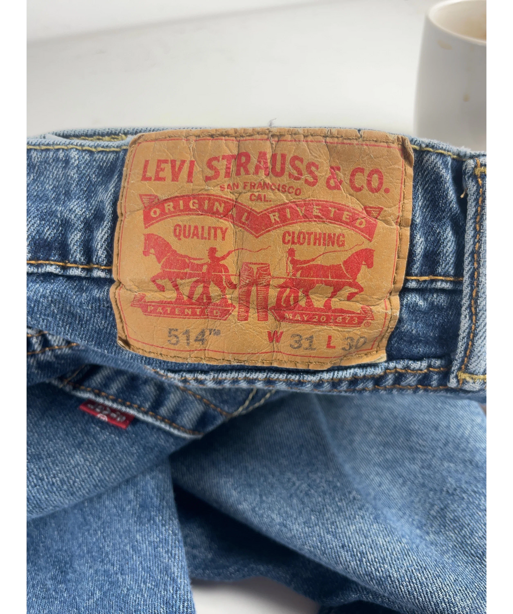 Levi Straduss & Co. Blue 514 Straight Fit Jeans Mid Wash W31 L30, size W31 — detail