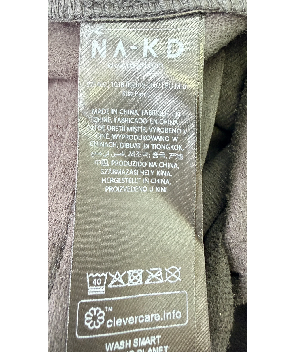 NA-KD Black PU Mid Rise Pants Black Size 36, size UK 8 — label