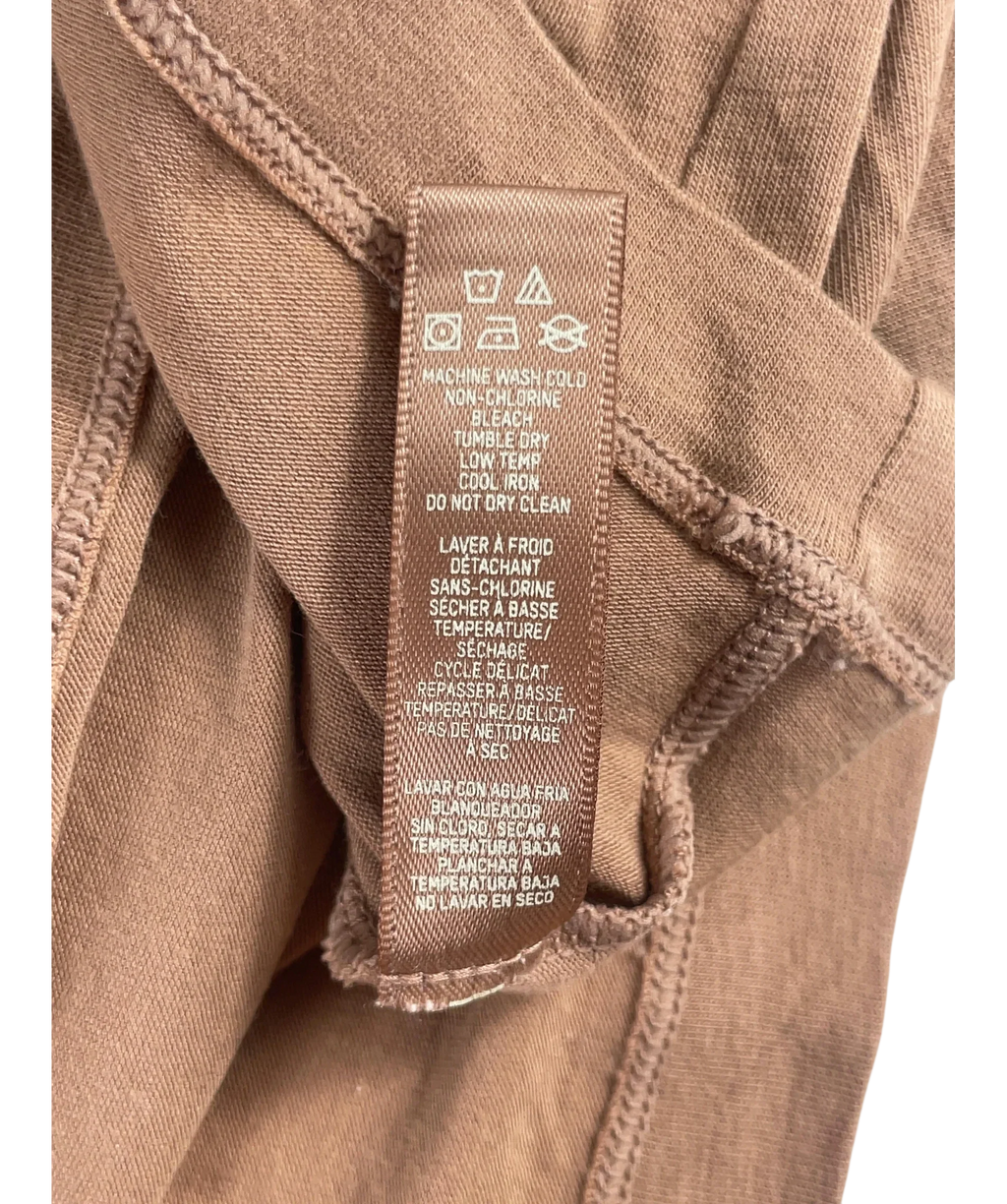 SKIMS Boyfriend T-shirt Ochre Brown UK M — Extra shot