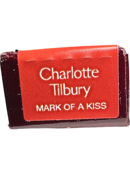 Charlotte Tilbury Re-shape & Re-size Lip Liner - Mark of a Kiss
