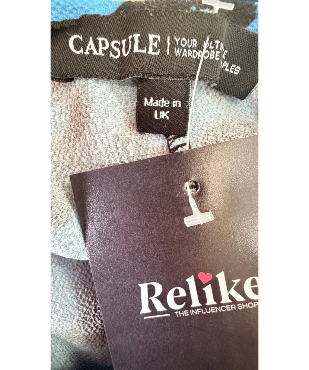 capsule Blue Blue Leopard Print Belted Shift Dress, size UK 32 — detail