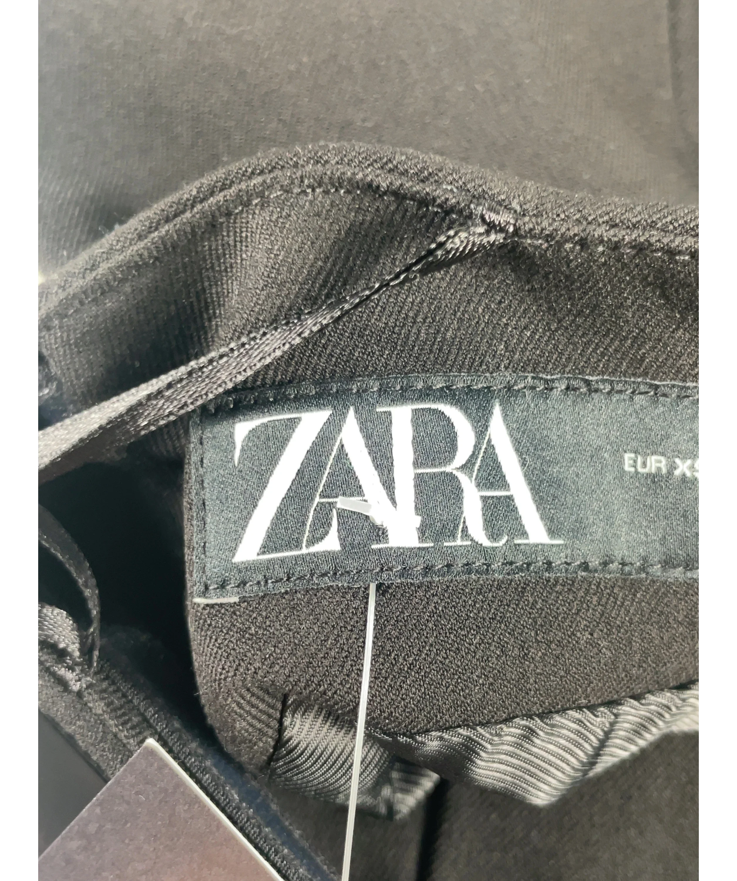 ZARA Black Off-the-Shoulder Bustier Top Black, size UK XS — detail