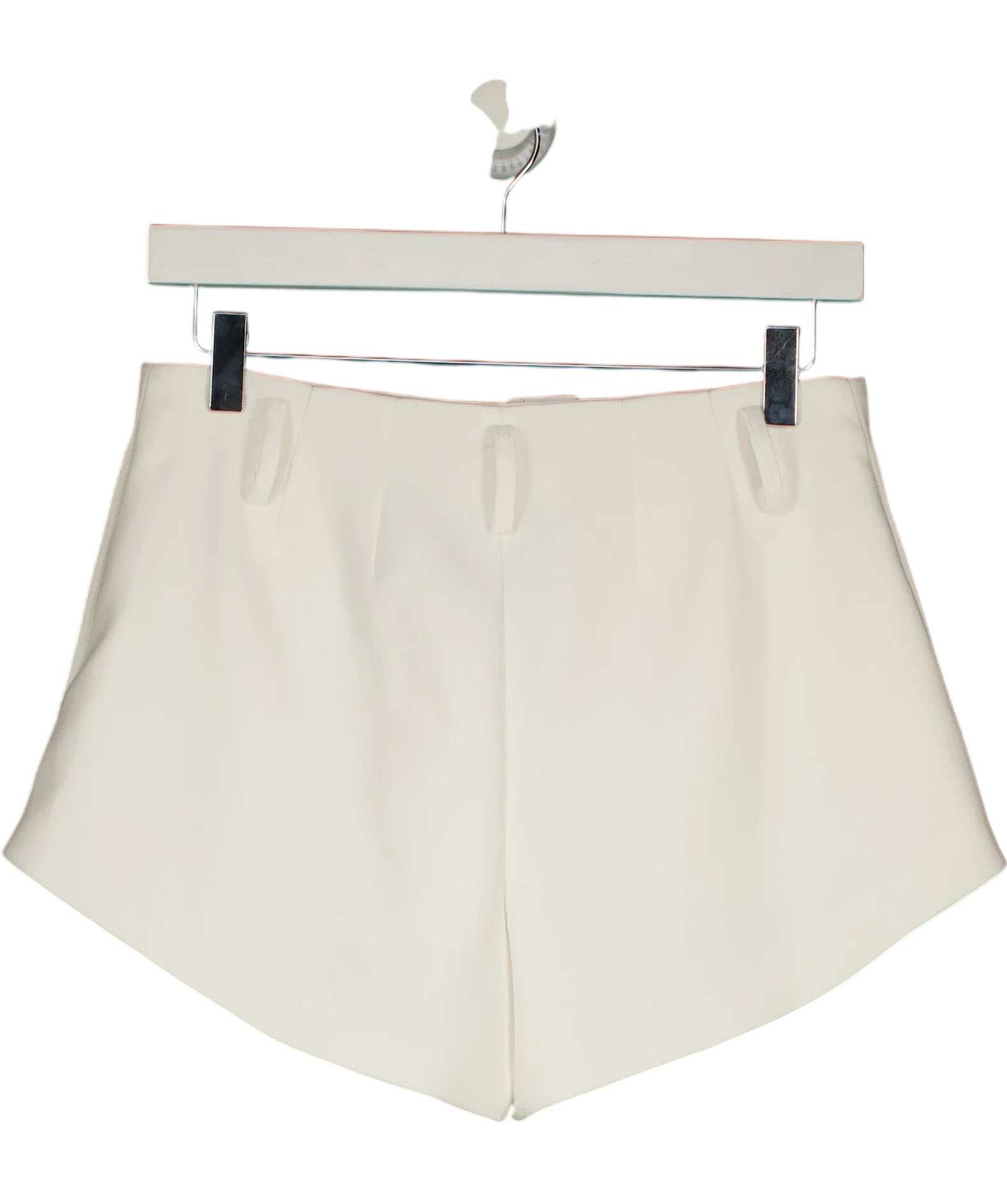 Noughts & Kisses White Vienna Ivory WHITE Tailored Shorts, size UK XS — back