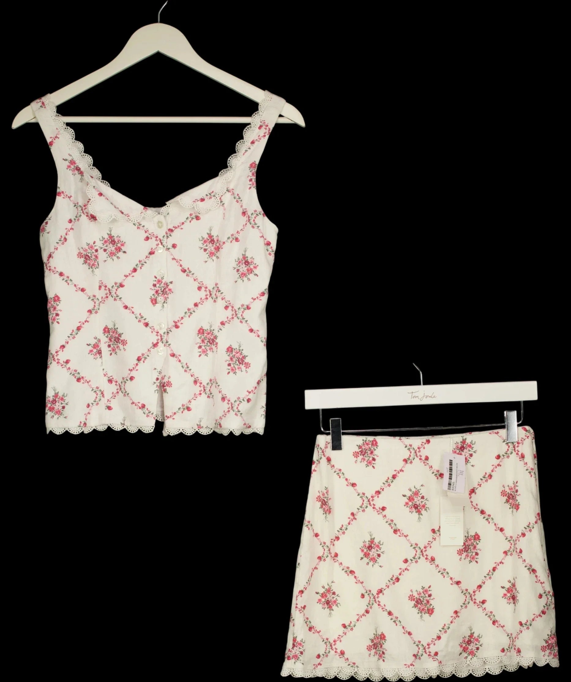 ABERCROMBIE & FITCH Cream Scarlett COLLECTION DITSY Floral Tank & Mini Skort Set Cream, size UK XS — care label
