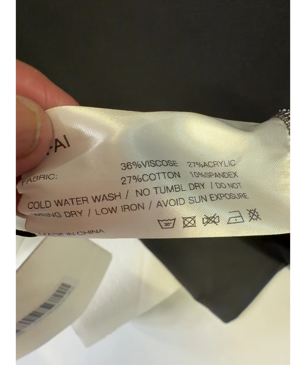 NFAI Black Colour, size UK M — label