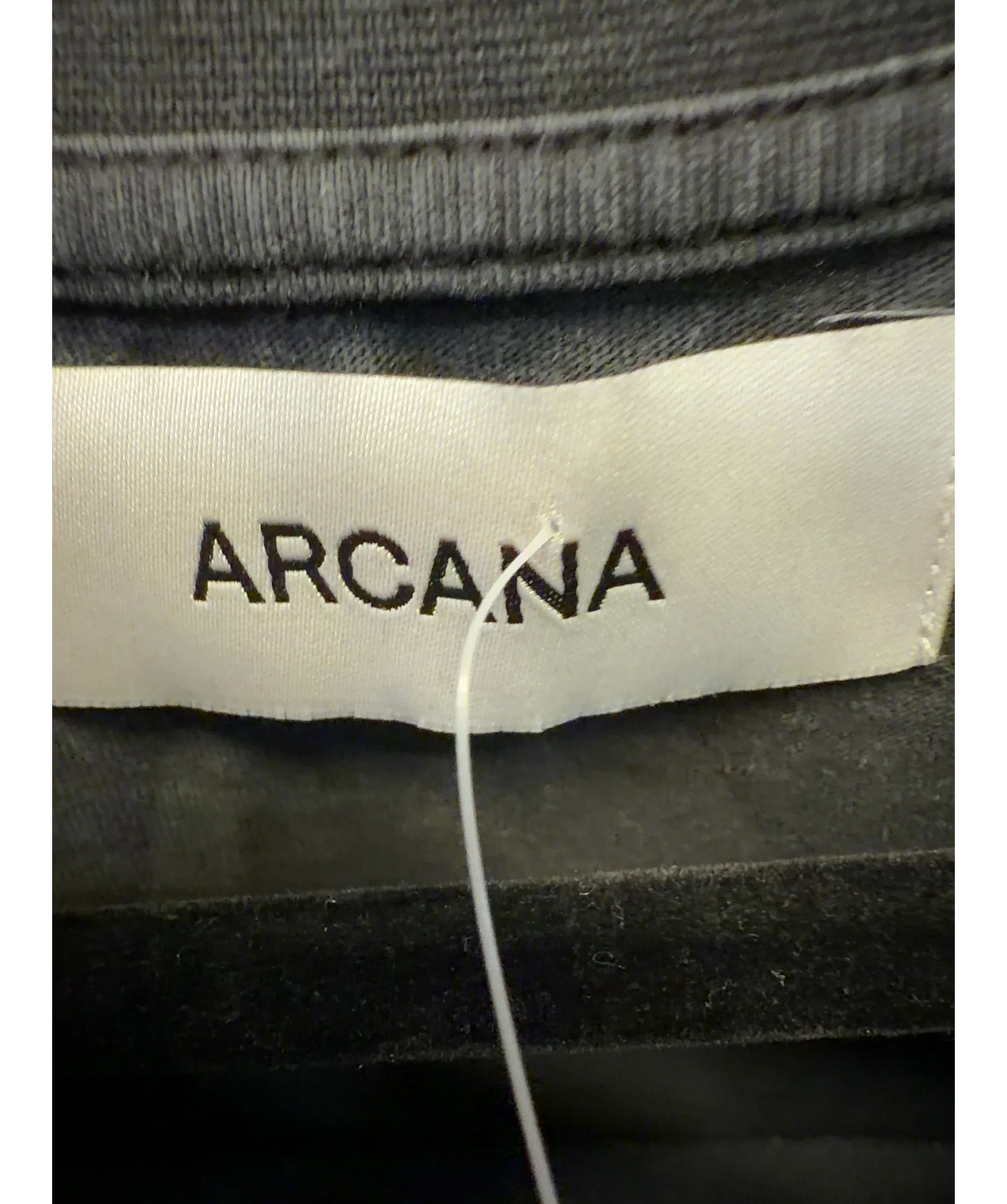 ARCANA Black Colour, size UK M — detail