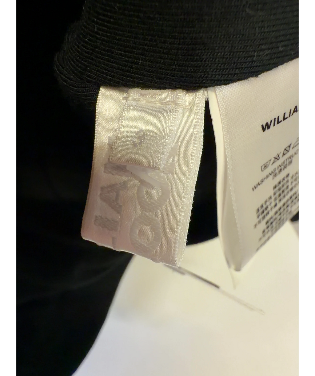 WILLIAM LOOK Black Colour, size UK L — care label