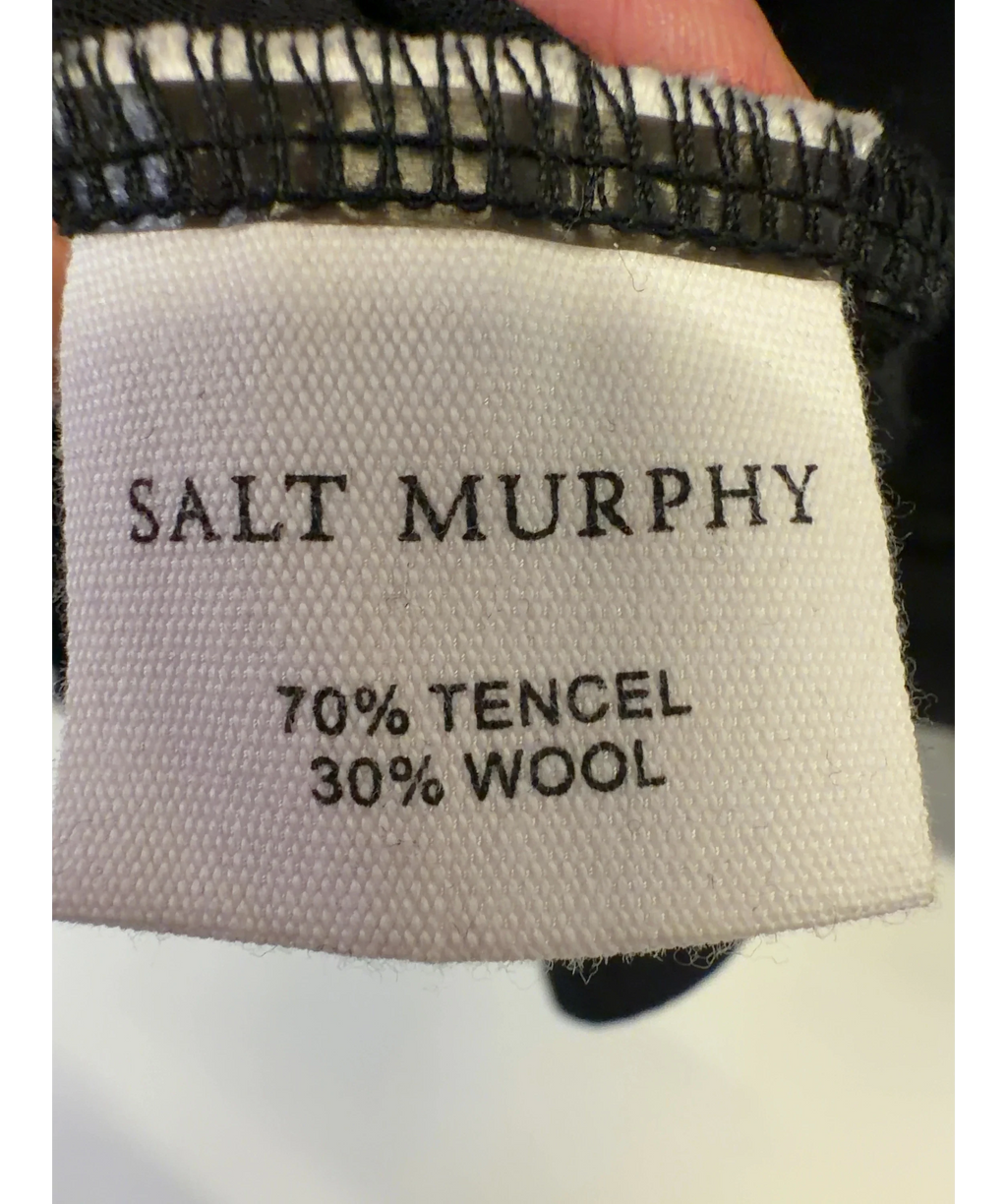 Salt Murphy Black Colour, size UK M — label